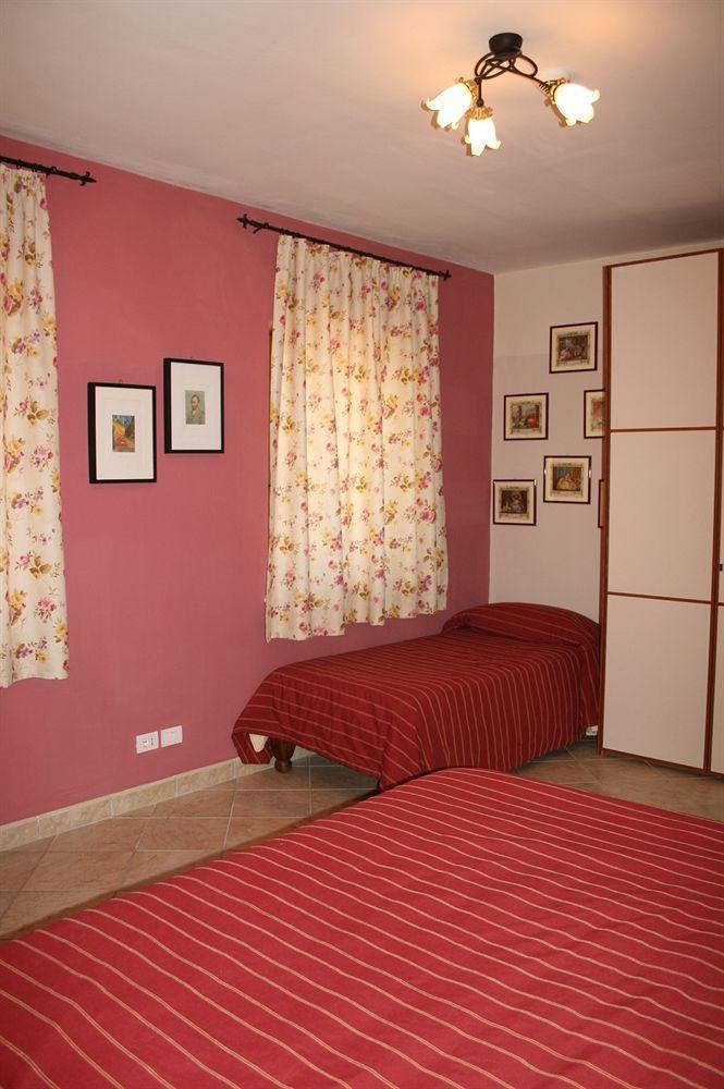 Entropia Ristorante Country House Todi Bagian luar foto